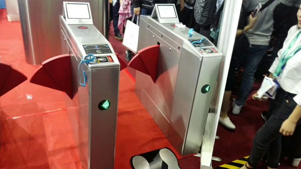 铁山港区翼中翼翼闸
